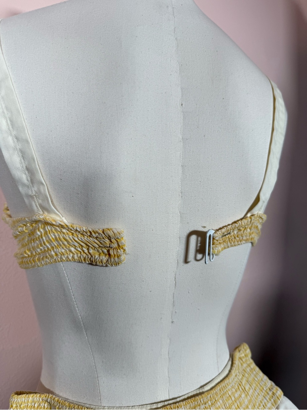 Vintage 1950’s yellow gingham Skirted two piece swimsuit Pinup girl Small - Picture 14 of 17